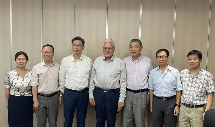 朱瓏瓏董事長出席上海市住建委科技委馬克斯·多曼專家研討交流活動(圖1)